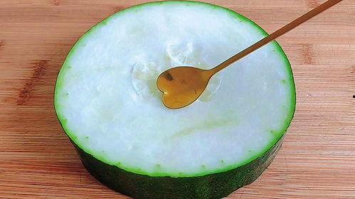 各种创意方法吃瓜,解锁百变吃瓜新姿势  第3张