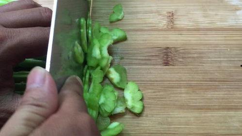 小瓜瓢怎么吃,轻松解锁美味新体验 第2张 小瓜瓢怎么吃,轻松解锁美味新体验 第2张